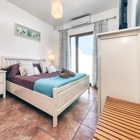 Lava And Sea - Private Pool, Bbq And Amazing Sea Views By Lanzarote בית נופש *