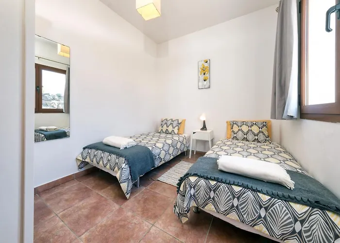 Дом отдыха Lava And Sea - Private Pool, Bbq And Amazing Sea Views By Lanzarote Коста Бланка